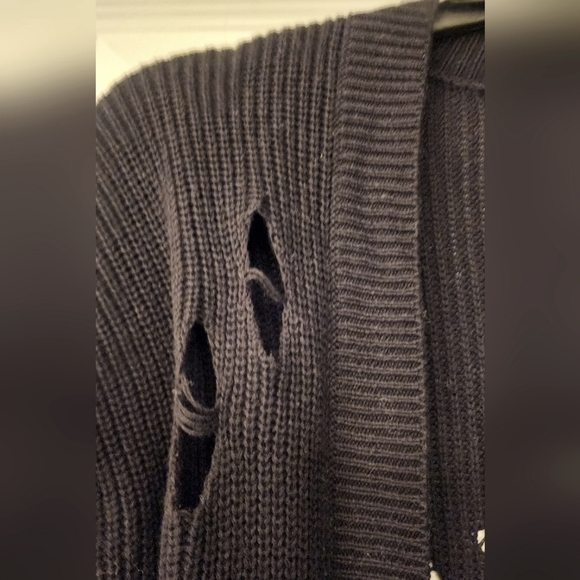 One grey day Wyatt distressed cardigan in black size Small - Picture 6 of 13